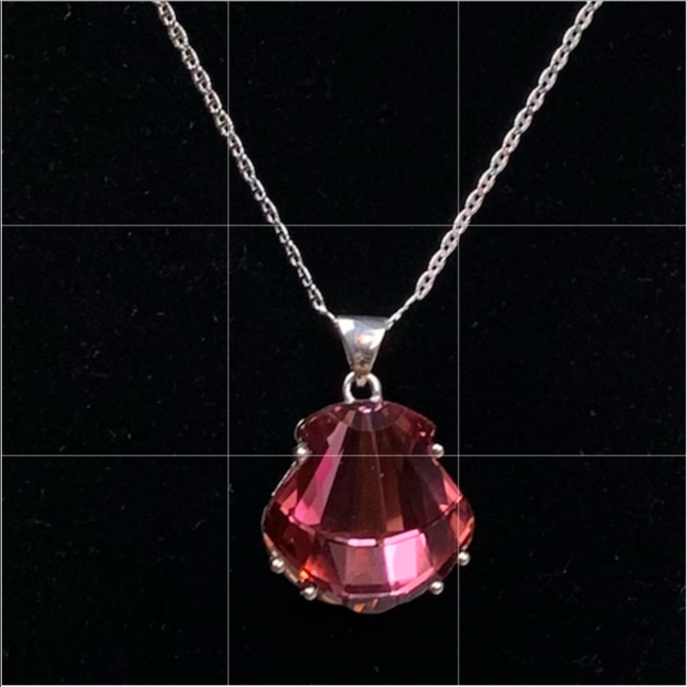 🌺Swarovski Pink Crystal Pendant🌺